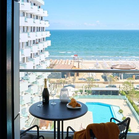 Mira Studio In Infinity Beach Resort - Parking Mamaia Exterior photo
