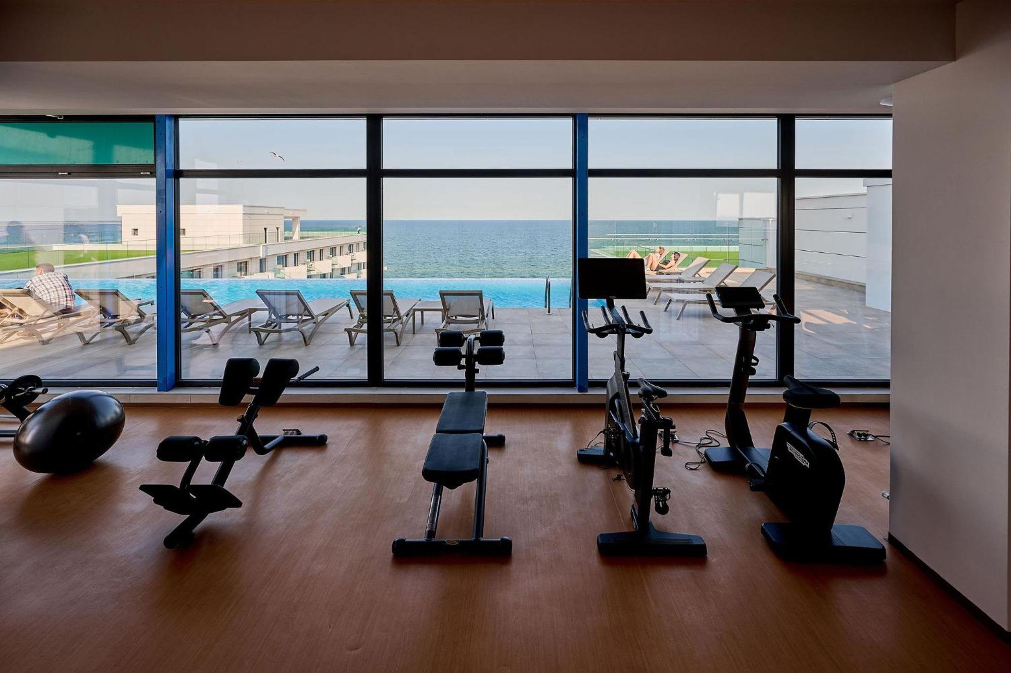 Mira Studio In Infinity Beach Resort - Parking Mamaia Exterior photo